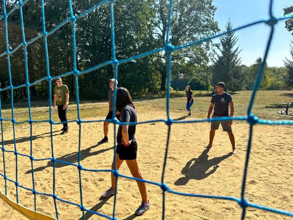From Planning to Action: New Products Group Holds a Team-Building Event Featuring Volleyball and a Ropes Course