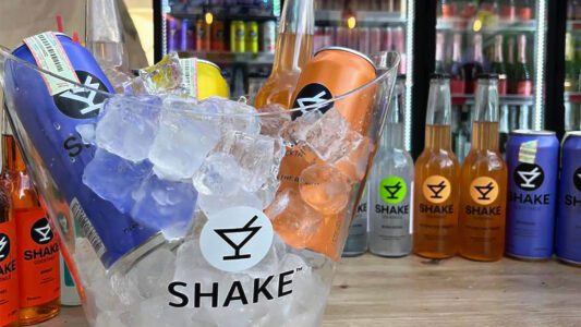 SHAKE Entertained Participants of the Street Food & Wine Festival